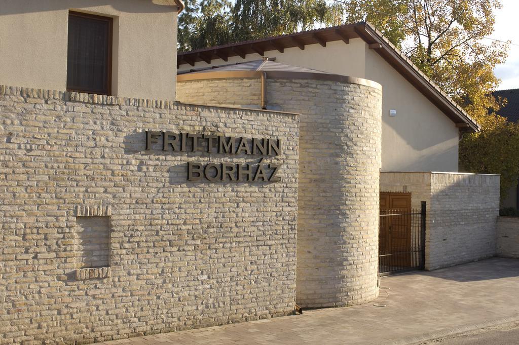 숄트버드케르트 Frittmann Borhaz B&B 외부 사진